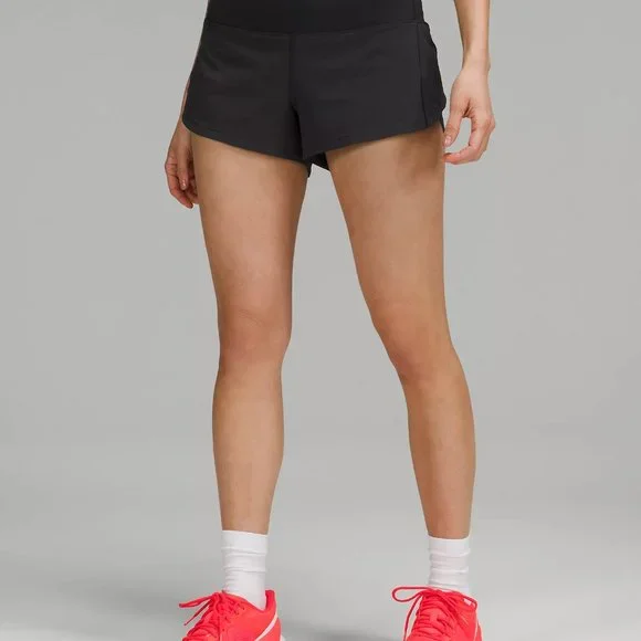 Lululemon Speed Up Low-Rise Lined Shorts in Black - Picture 3 of 8